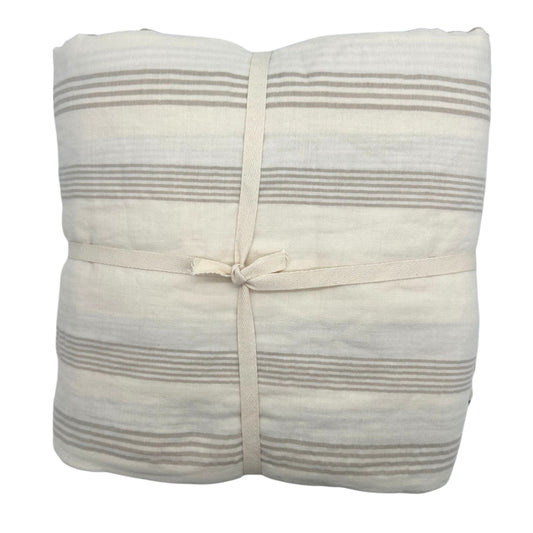 Traveler Duvet Cover Beige