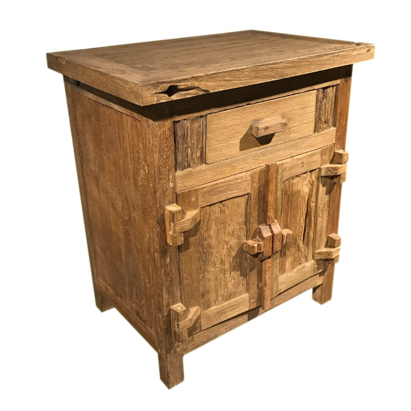 Nuran Cabinet